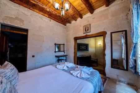 Chelebi Cave House - 2