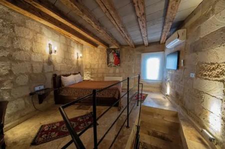 Chelebi Cave House - 37