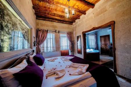 Chelebi Cave House - 82