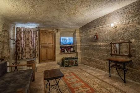 Chelebi Cave House - 61