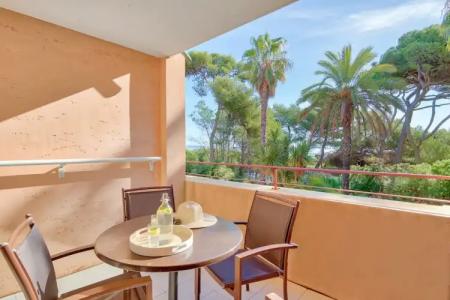 Résidence Pierre & Vacances le Hameau de la Pinède - 53