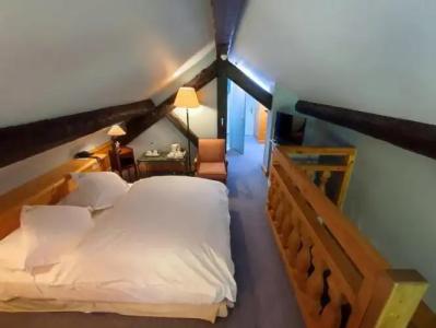 Le Manoir Au Lac - 29