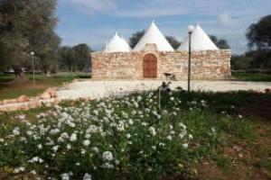 Villa «Trulli Monte Madre», San Vito dei Normanni