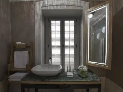 10 Karakoy Istanbul - 107