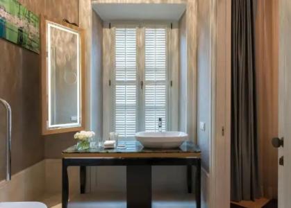 10 Karakoy Istanbul - 108