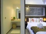 Suite with pool view