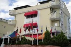 Rainbow 48 Apart Hotel, Tuzla