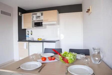 Zenitude Hôtel-Résidences La Tour de Mare - 98