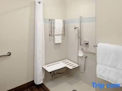 Hilton Garden Inn Los Angeles Marina Del Rey - 56