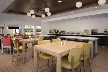 Hilton Garden Inn Los Angeles Marina Del Rey - 29