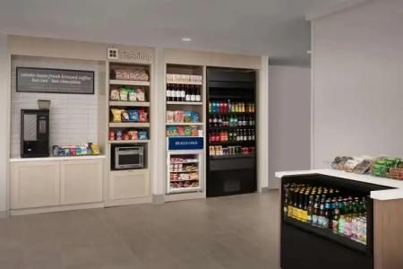 Hilton Garden Inn Los Angeles Marina Del Rey - 11