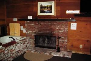 Cozy Hollow Lodge, Big Bear Lake