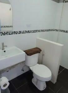 Blue Wave House - 31