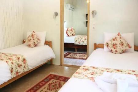 Esralina Pension - 47