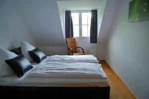 Gästehaus Sektstuuf St. Laurentius Mini-hotel, Leiwen