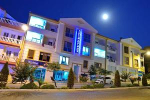 Datca Isik Apart, Datca