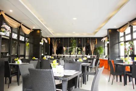 Golden Tulip Essential Pattaya - 12