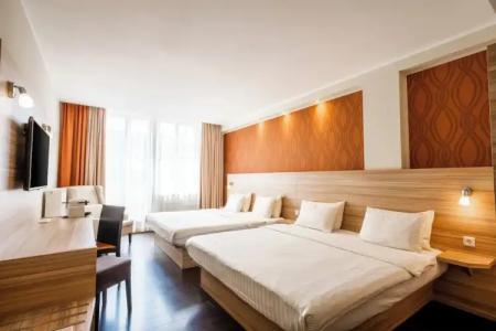 Star G Premium Dresden Altmarkt - 70