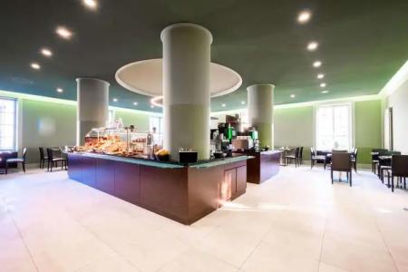 Star G Premium Dresden Altmarkt - 21