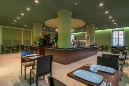 Star G Premium Dresden Altmarkt - 44