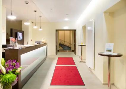 Star G Premium Dresden Altmarkt - 11