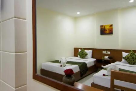 Rose Emerald - 21