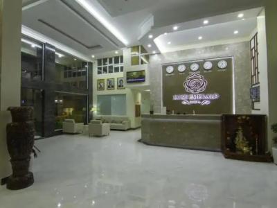 Rose Emerald - 50