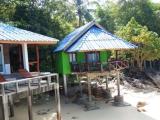 Bungalow with balcony and with view