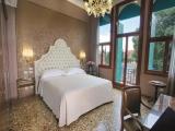 Deluxe Small Double room with canal view
