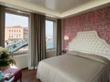Deluxe Grand Double room with canal view
