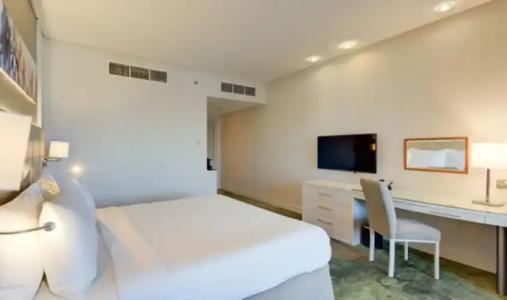 Copthorne Lakeview Dubai, Green Community - 27