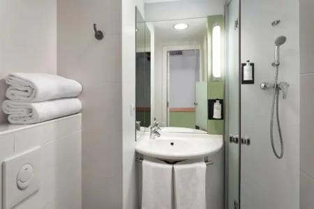 B&B Zaragoza Plaza Mozart - 10