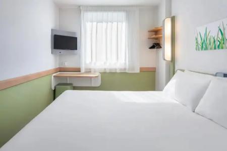 B&B Zaragoza Plaza Mozart - 6