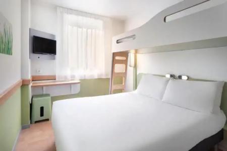 B&B Zaragoza Plaza Mozart - 29
