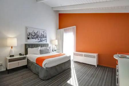 Inn at Venice Beach - 6