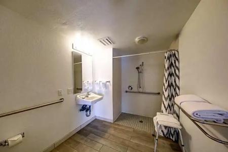 Inn at Venice Beach - 101