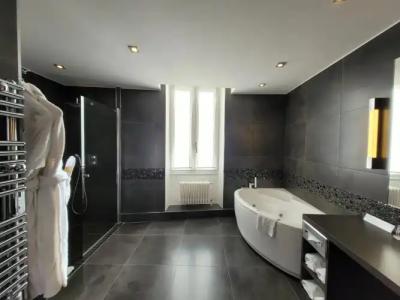 Hostellerie Du Chapeau Rouge - 19