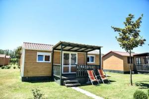 Mobile Homes Giovanni's beach Copacabana Guest house, Ulcinj