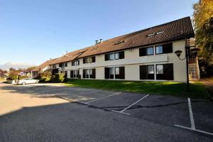 Kyriad Cran-Gevrier Mini-hotel, Annecy