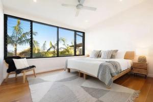 Byron Beach Flats, Byron Bay
