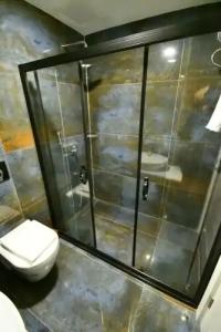 Snowflake Dag & SPA - 35