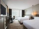 Guest room with park view