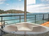 Suite with sea view