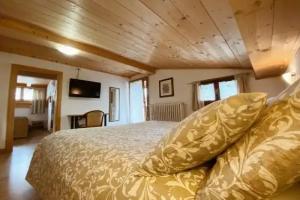 Ambassador Rooms in, SOLO CAMERA SENZA COLAZIONE, Bormio