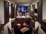 Palace Double Suite with downtown view