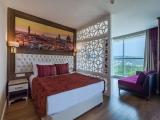 Standard Double room with land view