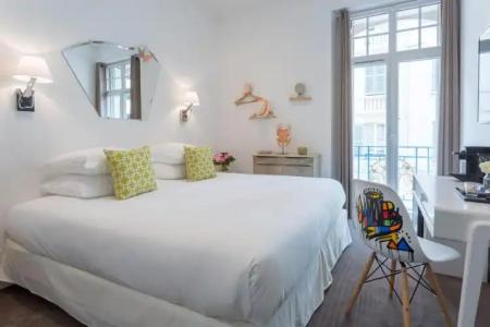 Yelo Belle Epoque powered by Sonder - 122