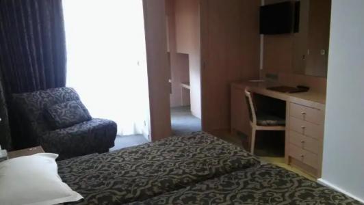 Hôtel Le Rocher - 40