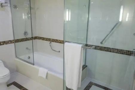 Avenue Dubai - 107