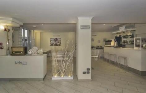 Lido Inn - 18